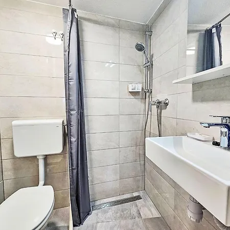 Nyaraló Ivo - Mka230 By Interhome